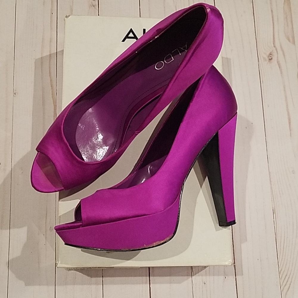 Magenta/purple ALDO PUMPS